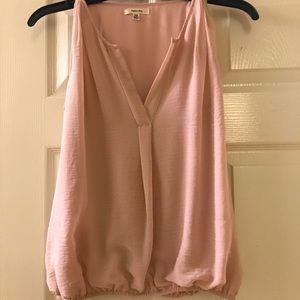 Sophie Max Blush Sleeveless V-neck Blouse